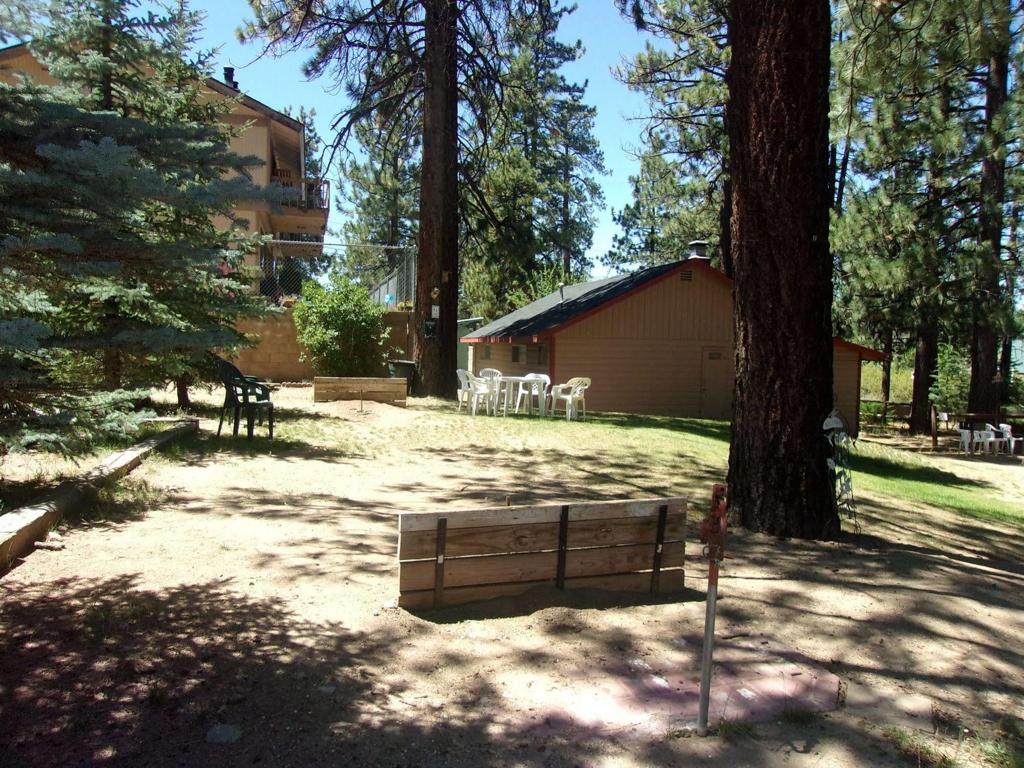 Honey Bear Lodge & Cabins Big Bear Lake Exterior foto