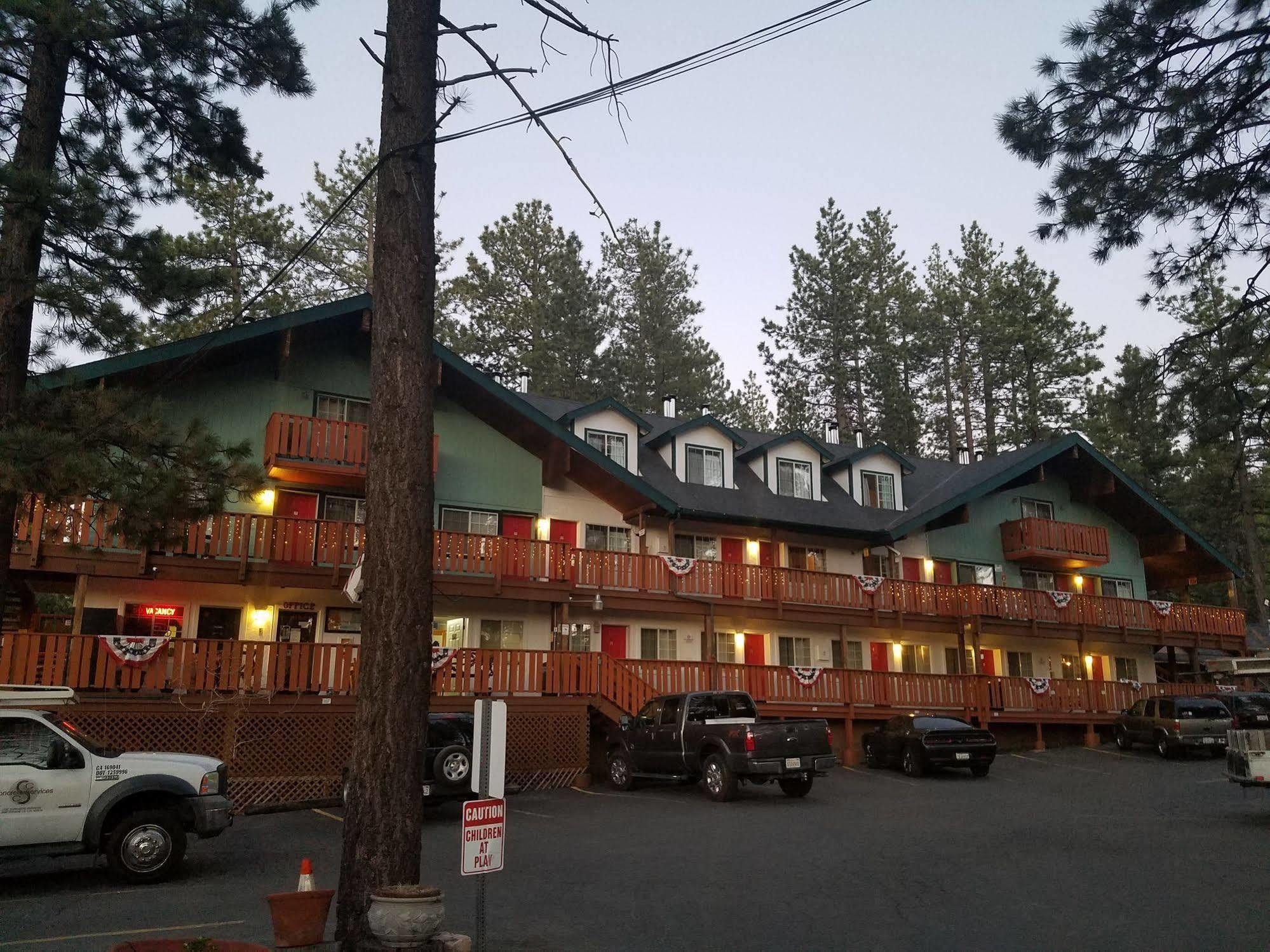 Honey Bear Lodge & Cabins Big Bear Lake Exterior foto