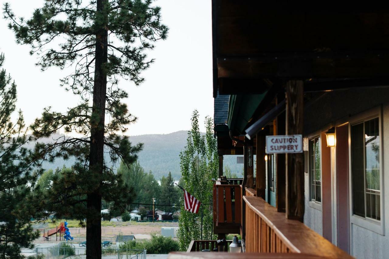 Honey Bear Lodge & Cabins Big Bear Lake Quarto foto