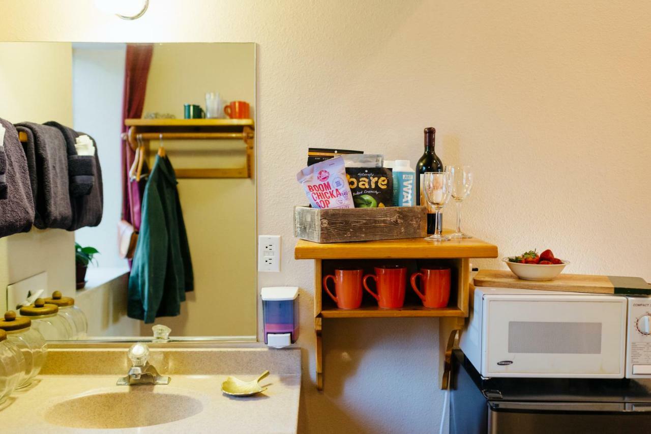 Honey Bear Lodge & Cabins Big Bear Lake Quarto foto